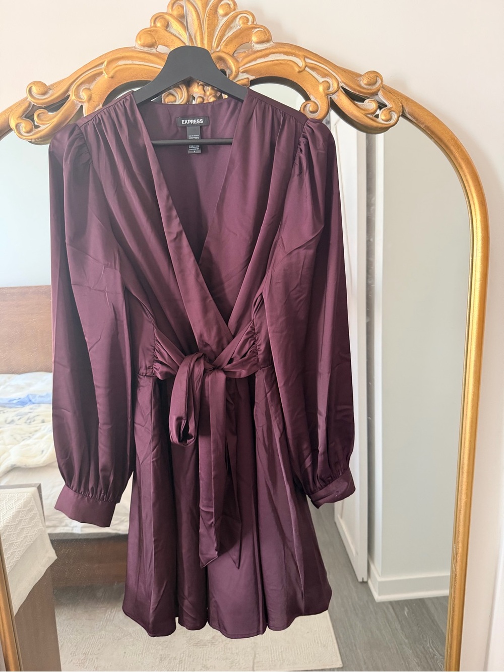 🩷Express Satin Dress in Deep Plum
